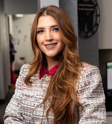 Dr. Andreina Castro