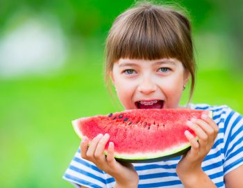 Keep Your Child’s Smile Healthy with These Snacks