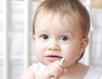 A Guide to Straighten Your Kid’s Teeth at Home