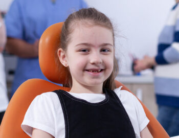 What is a common emergency in pediatric dentistry?