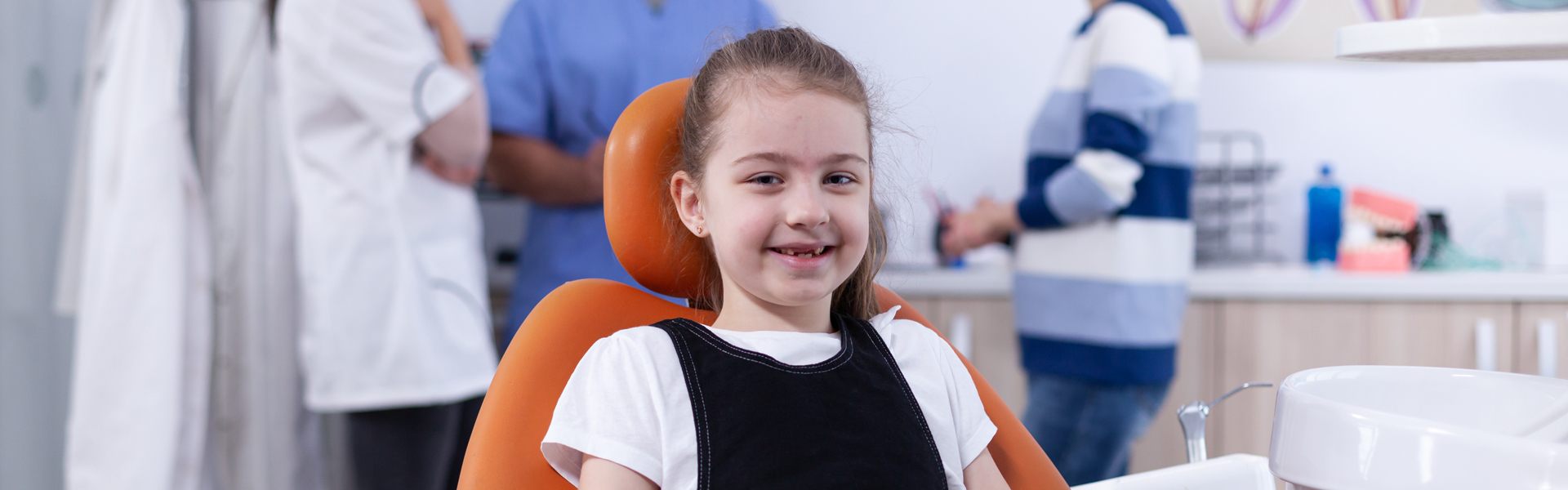 What is a common emergency in pediatric dentistry?