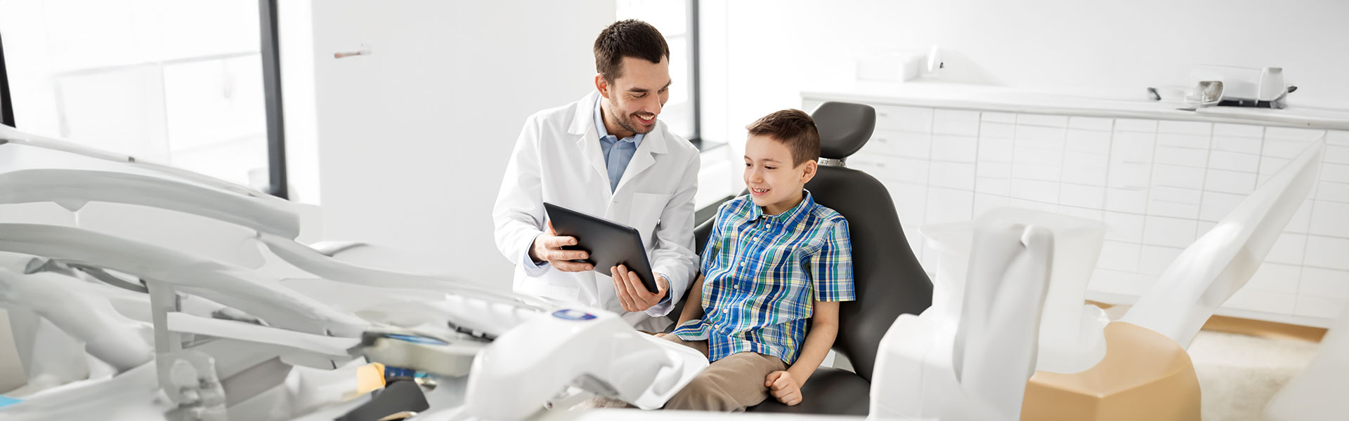 What is a common emergency in pediatric dentistry?